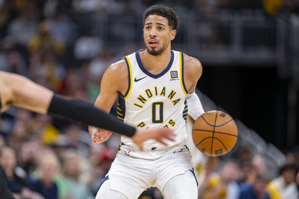 雷竞技官方网站：发球胜赛局回放！德约2-0横扫迪米，晋级迈阿密站决赛冲击100冠.